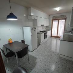 Casa adossada Carrer de pau casals. Oportunitat vic/calldetenes casa 310.000€ negociables Casa adossada Carrer de pau casals. Oportunitat vic/calldetenes casa 310.000€ negociables