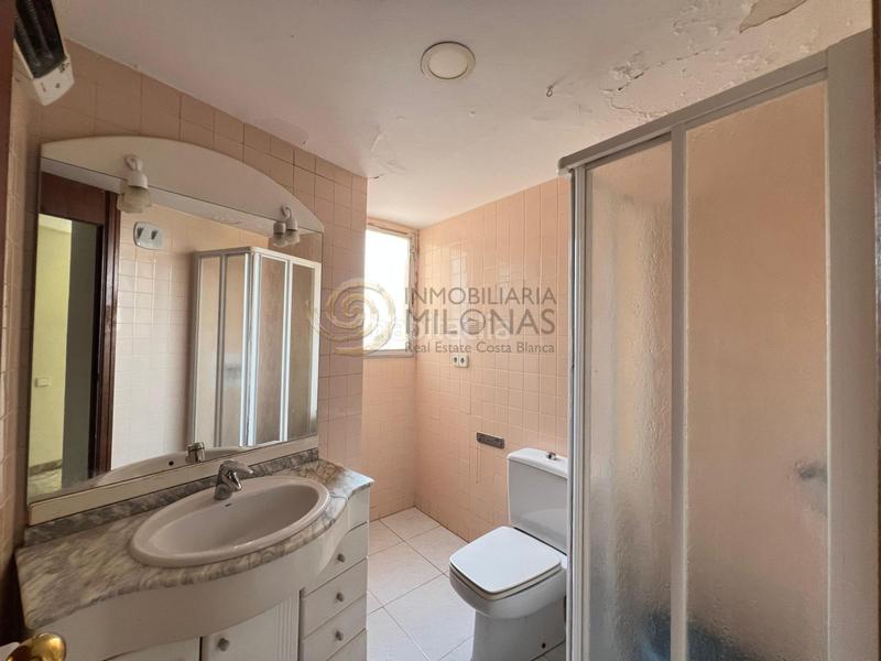 Foto 4c2aaeb9-5b90-4d74-8225-b51250017141. Appartamento con parcheggio piscina in Playa Levante Benidorm Foto 4c2aaeb9-5b90-4d74-8225-b51250017141. Appartamento con parcheggio piscina in Playa Levante Benidorm