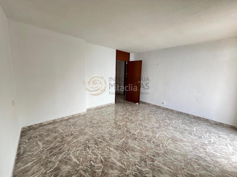 Foto a6c705df-fc5d-4f3c-9701-7f6edb45fb0e. Appartamento con parcheggio piscina in Playa Levante Benidorm Foto a6c705df-fc5d-4f3c-9701-7f6edb45fb0e. Appartamento con parcheggio piscina in Playa Levante Benidorm