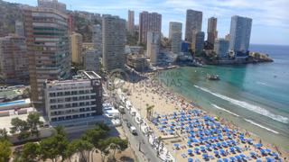Pis a Playa Levante. Tu hogar en primera línea de la playa de levante Pis a Playa Levante. Tu hogar en primera línea de la playa de levante