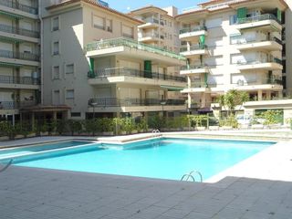 Alquiler de Temporada Apartamento en Carrer punta dels escuts, 3. Preciosa planta baja con piscina Alquiler de Temporada Apartamento en Carrer punta dels escuts, 3. Preciosa planta baja con piscina