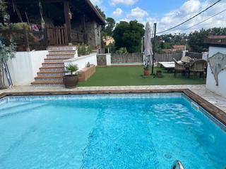 Chalet  Carrer cova del drac. Espectacular casa en sant feliu del raco castellar Chalet  Carrer cova del drac. Espectacular casa en sant feliu del raco castellar