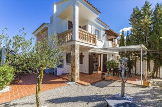 Autres immeubles à Artà. Casa amueblada con privacidad y vistas al mar en venta en coloni Autres immeubles à Artà. Casa amueblada con privacidad y vistas al mar en venta en coloni