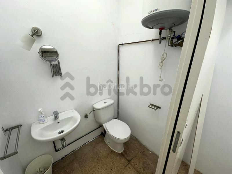 Foto ae8fa354-7a4d-4678-8f6d-cc800e5fdfcc. Local comercial a Guinardó Barcelona Foto ae8fa354-7a4d-4678-8f6d-cc800e5fdfcc. Local comercial a Guinardó Barcelona