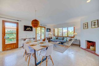 Àtic en Ses Salines. Ático con 3 habitaciones, aire acondicionado y terraza Àtic en Ses Salines. Ático con 3 habitaciones, aire acondicionado y terraza
