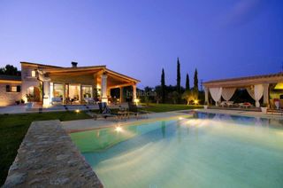 Chalet in Pollença. Chalet con 4 habitaciones y parking Chalet in Pollença. Chalet con 4 habitaciones y parking