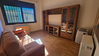 Piso en Calle creus 29. Piso semi nuevo céntrico, 2 hab., con pk, ascensor y trastero. Piso en Calle creus 29. Piso semi nuevo céntrico, 2 hab., con pk, ascensor y trastero.