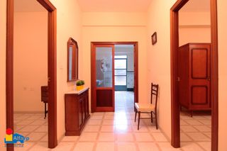 Casa Calle pou. Casa venta en llombai Casa Calle pou. Casa venta en llombai