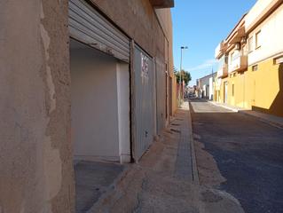 Aparcament cotxe  Calle bretón. Oportunidad en el centro de el algar cartagena cochera con altil Aparcament cotxe  Calle bretón. Oportunidad en el centro de el algar cartagena cochera con altil