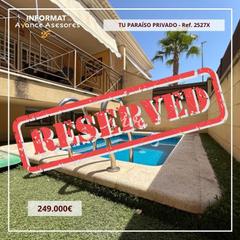 Casa adossada  Calle musico d. juan molina. Veranito a remojo sin salir de casa. Casa adossada  Calle musico d. juan molina. Veranito a remojo sin salir de casa.