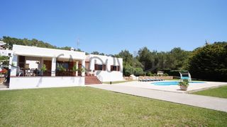 Rent Chalet in Carrer cala salada, 10. Se alquila casa en cala salada Rent Chalet in Carrer cala salada, 10. Se alquila casa en cala salada