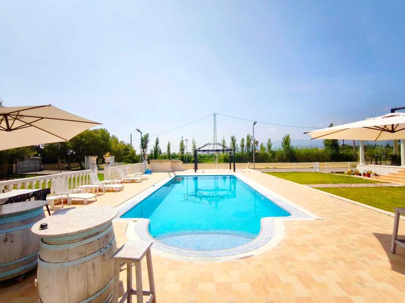 Foto 023d741c-0d70-4004-a6b0-f803b7b6803f. Xalet amb aparcament piscina a El Marenyet Cullera Foto 023d741c-0d70-4004-a6b0-f803b7b6803f. Xalet amb aparcament piscina a El Marenyet Cullera