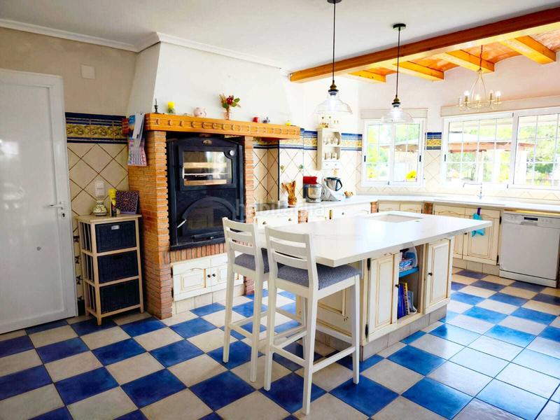 Foto 732c2946-52c4-4a6f-a24e-d2786410bba3. Xalet amb aparcament piscina a El Marenyet Cullera Foto 732c2946-52c4-4a6f-a24e-d2786410bba3. Xalet amb aparcament piscina a El Marenyet Cullera