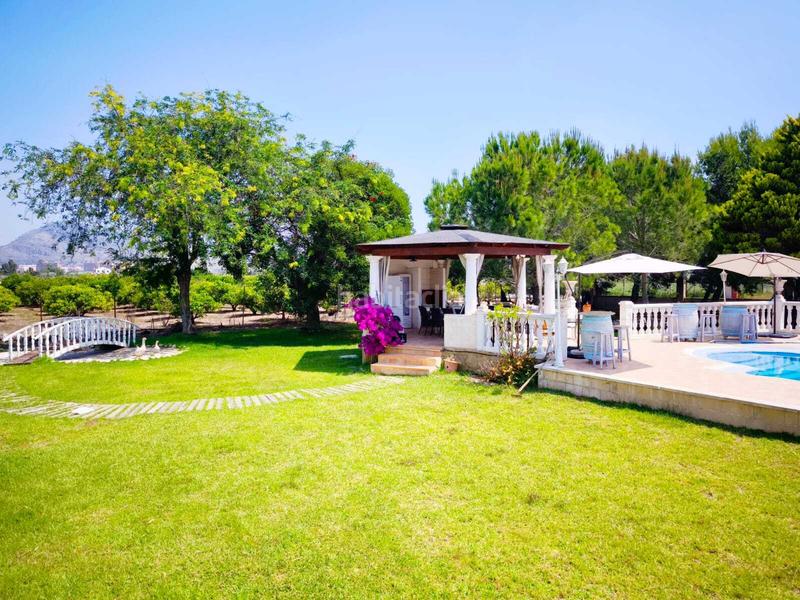 Foto b697f3eb-3b14-441b-bd5b-68b39ed77c09. Xalet amb aparcament piscina a El Marenyet Cullera Foto b697f3eb-3b14-441b-bd5b-68b39ed77c09. Xalet amb aparcament piscina a El Marenyet Cullera