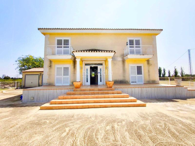 Foto fda904c3-8f40-4662-957d-c9dd031cbaa5. Xalet amb aparcament piscina a El Marenyet Cullera Foto fda904c3-8f40-4662-957d-c9dd031cbaa5. Xalet amb aparcament piscina a El Marenyet Cullera