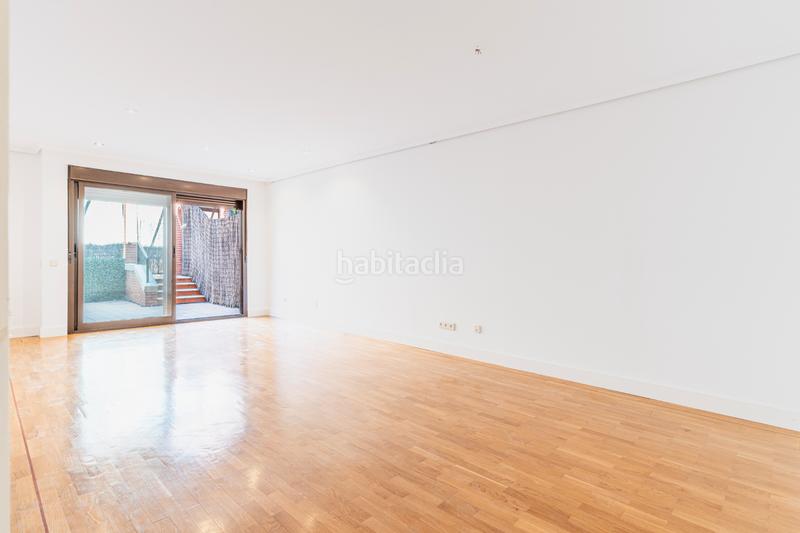 Foto 2e013466-7a8f-4c6f-8ccc-abc1f4d9581d. Flat with heating pool in El Pinar-Punta Galea Rozas de Madrid (Las) Foto 2e013466-7a8f-4c6f-8ccc-abc1f4d9581d. Flat with heating pool in El Pinar-Punta Galea Rozas de Madrid (Las)