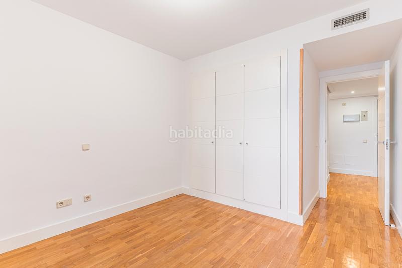 Foto 7357e49a-117d-4221-89bb-b5b77a13af83. Flat with heating pool in El Pinar-Punta Galea Rozas de Madrid (Las) Foto 7357e49a-117d-4221-89bb-b5b77a13af83. Flat with heating pool in El Pinar-Punta Galea Rozas de Madrid (Las)