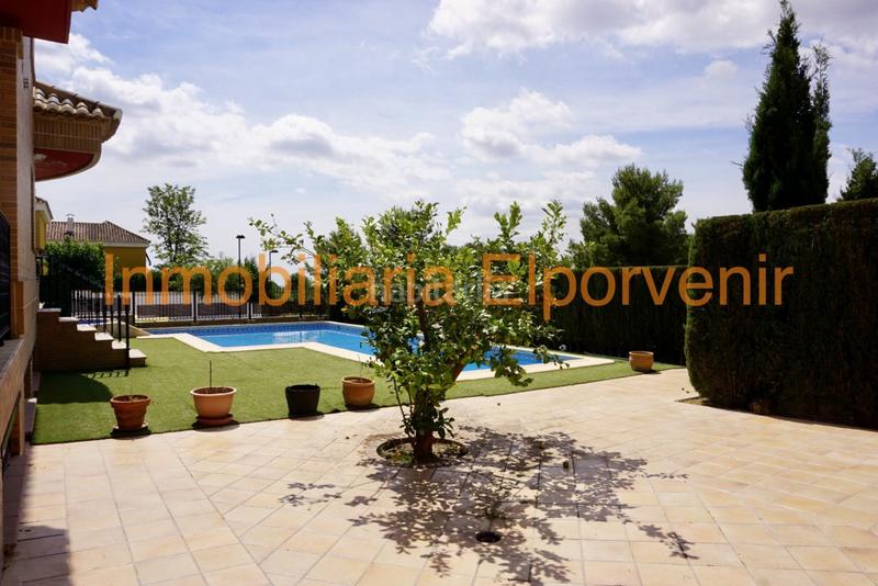 Foto 8d0b58fe-08c1-4a06-b970-c680e61adc29. Rent chalet with heating parking pool in El Vedat - Santa Apolonia Torrent Foto 8d0b58fe-08c1-4a06-b970-c680e61adc29. Rent chalet with heating parking pool in El Vedat - Santa Apolonia Torrent