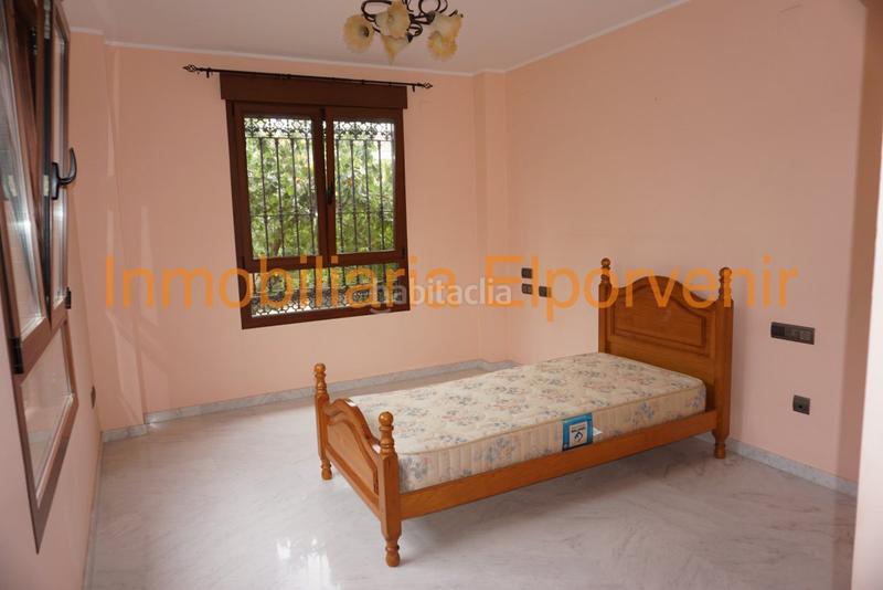 Foto 9f6aeff3-557f-4560-bb1d-669b58780656. Rent chalet with heating parking pool in El Vedat - Santa Apolonia Torrent Foto 9f6aeff3-557f-4560-bb1d-669b58780656. Rent chalet with heating parking pool in El Vedat - Santa Apolonia Torrent