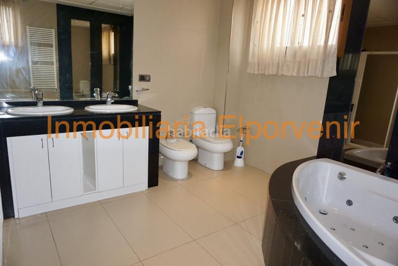 Foto 1055c602-dae5-42b3-9cf0-888396462cd5. Affitto chalet con riscaldamento parcheggio piscina in Torrent Foto 1055c602-dae5-42b3-9cf0-888396462cd5. Affitto chalet con riscaldamento parcheggio piscina in Torrent