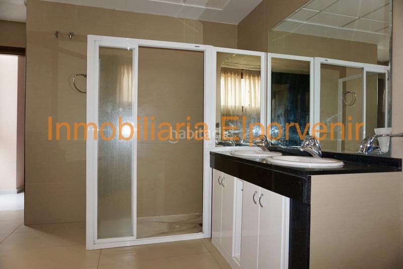 Foto b5be25ff-af62-4889-8b2a-1759f368f053. Affitto chalet con riscaldamento parcheggio piscina in Torrent Foto b5be25ff-af62-4889-8b2a-1759f368f053. Affitto chalet con riscaldamento parcheggio piscina in Torrent