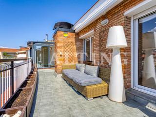 Miete Etagenwohnung Carrer ganduxer 34. Exclusivo sobreático reformado de 150m en ganduxer Miete Etagenwohnung Carrer ganduxer 34. Exclusivo sobreático reformado de 150m en ganduxer
