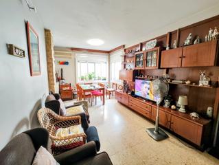 Pis  Avinguda del carrilet. Avenida carrilet 4 dormitorios, baño y aseo Pis  Avinguda del carrilet. Avenida carrilet 4 dormitorios, baño y aseo