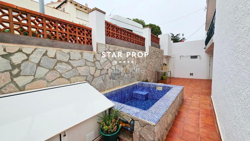 Foto e8d8ba81-fb6e-4f07-936d-716662a92b5b. Piso descubre tu refugio junto al mar en Carboneres - La Farella Llançà Foto e8d8ba81-fb6e-4f07-936d-716662a92b5b. Piso descubre tu refugio junto al mar en Carboneres - La Farella Llançà