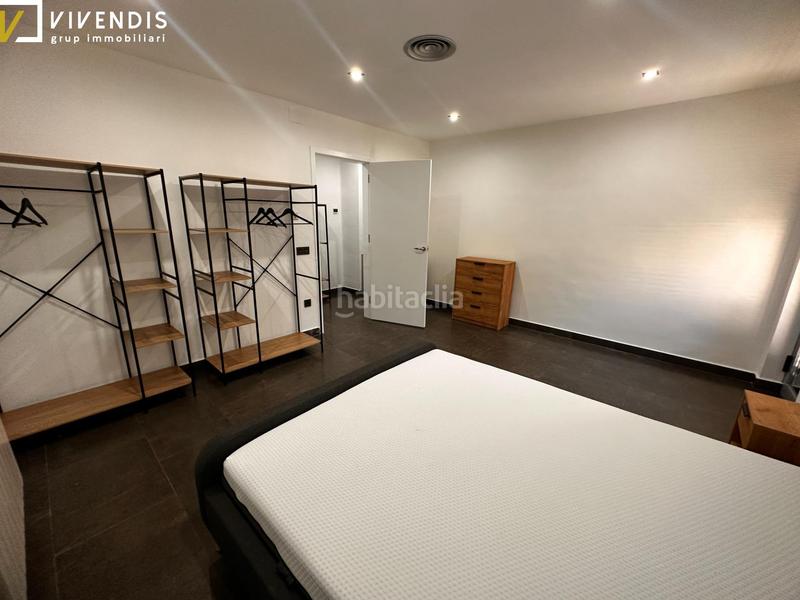 Foto 72113832-cb51-4c88-84d1-d11d1972f40d. Alquiler piso  en plaça ricard vinyes en Centre Històric Lleida Foto 72113832-cb51-4c88-84d1-d11d1972f40d. Alquiler piso  en plaça ricard vinyes en Centre Històric Lleida