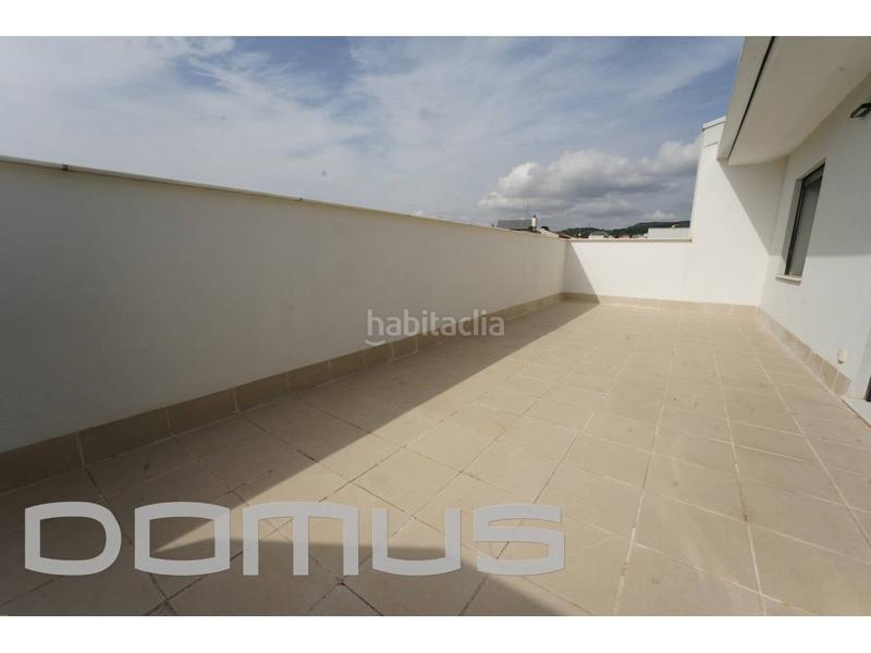 Foto 5570a5f0-9356-41f7-a959-16577bcbcd37. Alquiler ático  dúplex con terraza de 27 m2 de obra nueva a estrenar . en Badalona Foto 5570a5f0-9356-41f7-a959-16577bcbcd37. Alquiler ático  dúplex con terraza de 27 m2 de obra nueva a estrenar . en Badalona