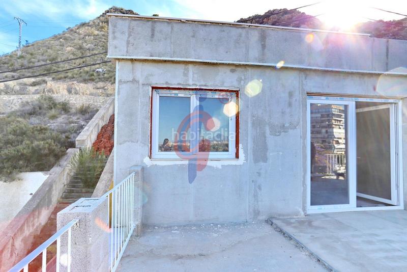 Foto ae4959e3-7aa8-476f-b8b3-356292c47c4f. Chalet in calle sierra san julián 15 in Albufereta Alicante Foto ae4959e3-7aa8-476f-b8b3-356292c47c4f. Chalet in calle sierra san julián 15 in Albufereta Alicante