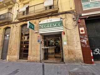 Trapasso Locale commerciale Carrer de fortuny. Se traspasa bar en funcionamiento en el centro de tarragona Trapasso Locale commerciale Carrer de fortuny. Se traspasa bar en funcionamiento en el centro de tarragona