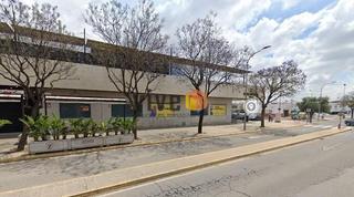 Bureau à Torre Cruz - Los Molinos. Locales a la venta en utrera Bureau à Torre Cruz - Los Molinos. Locales a la venta en utrera