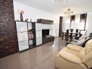 Appartement à Los Ríos. Piso renovado en venta en doña ermita, mijas costa con garaje i Appartement à Los Ríos. Piso renovado en venta en doña ermita, mijas costa con garaje i