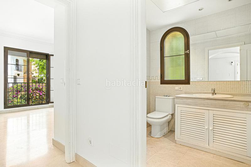 Foto 814e2289-7e27-4d67-a20a-dac5fb19bd0d. Reihenhaus mit heizung parking pool in los arqueros - puerto del almendro Benahavís Foto 814e2289-7e27-4d67-a20a-dac5fb19bd0d. Reihenhaus mit heizung parking pool in los arqueros - puerto del almendro Benahavís