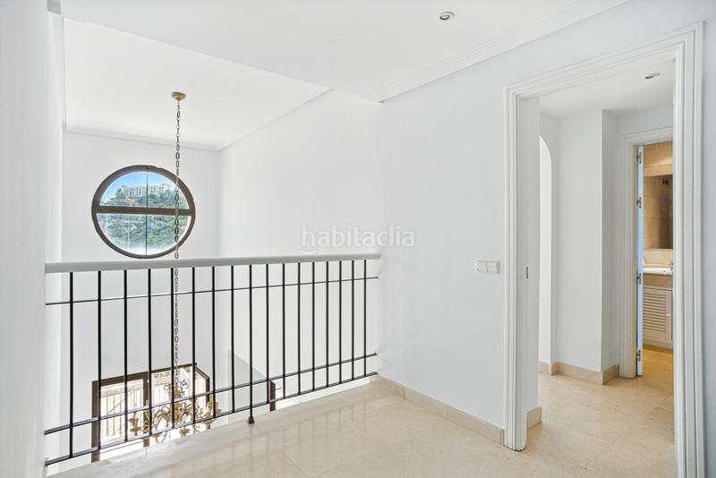 Foto a96d7c41-212c-4eac-9e67-a1f0885c6552. Reihenhaus mit heizung parking pool in los arqueros - puerto del almendro Benahavís Foto a96d7c41-212c-4eac-9e67-a1f0885c6552. Reihenhaus mit heizung parking pool in los arqueros - puerto del almendro Benahavís