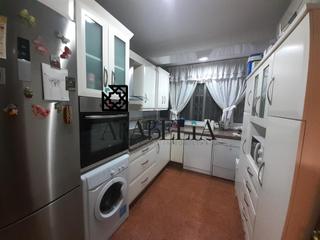 Pis a Sector Sur. Piso con ascensor en zona baja del sector sur Pis a Sector Sur. Piso con ascensor en zona baja del sector sur