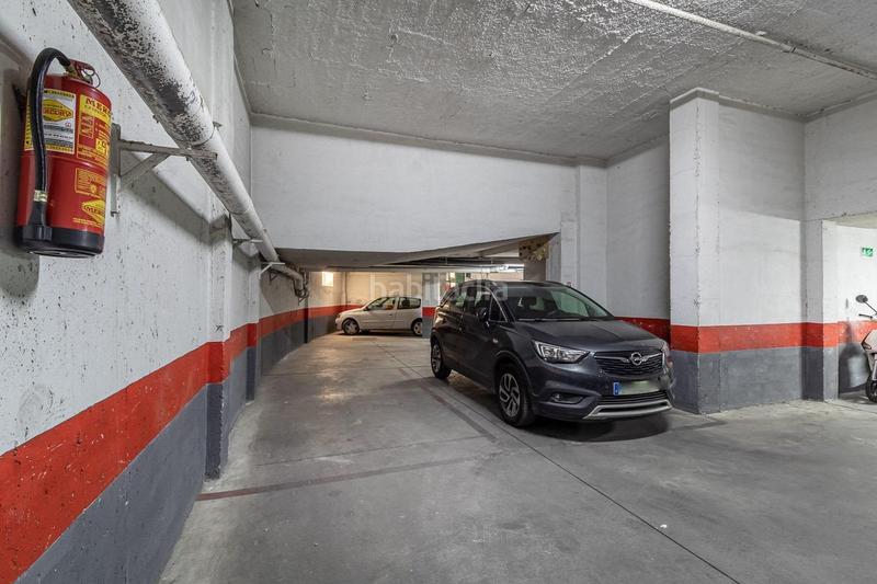 Foto 46c85659-6dce-4752-b15e-eec999824776. Pis amb calefacció aparcament a Bola de Oro Granada Foto 46c85659-6dce-4752-b15e-eec999824776. Pis amb calefacció aparcament a Bola de Oro Granada