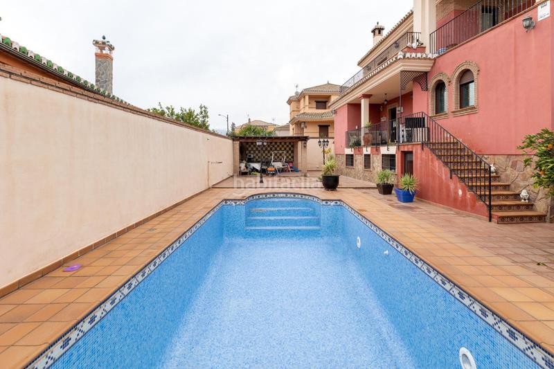 Foto 1d65e150-185d-48f1-8a55-de6fba7c7c0c. Xalet amb calefacció aparcament piscina a Residencial Triana - Barrio Alto Gabias (Las) Foto 1d65e150-185d-48f1-8a55-de6fba7c7c0c. Xalet amb calefacció aparcament piscina a Residencial Triana - Barrio Alto Gabias (Las)