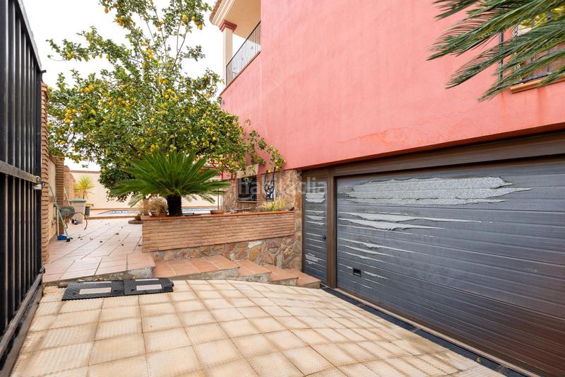 Foto 83f83963-6b87-4f39-9888-945ecee50382. Xalet amb calefacció aparcament piscina a Residencial Triana - Barrio Alto Gabias (Las) Foto 83f83963-6b87-4f39-9888-945ecee50382. Xalet amb calefacció aparcament piscina a Residencial Triana - Barrio Alto Gabias (Las)