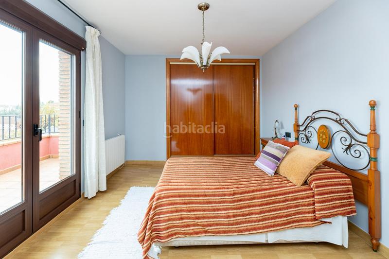 Foto caed1a63-39fc-4eee-b265-4cff4f7ac0d6. Xalet amb calefacció aparcament piscina a Residencial Triana - Barrio Alto Gabias (Las) Foto caed1a63-39fc-4eee-b265-4cff4f7ac0d6. Xalet amb calefacció aparcament piscina a Residencial Triana - Barrio Alto Gabias (Las)