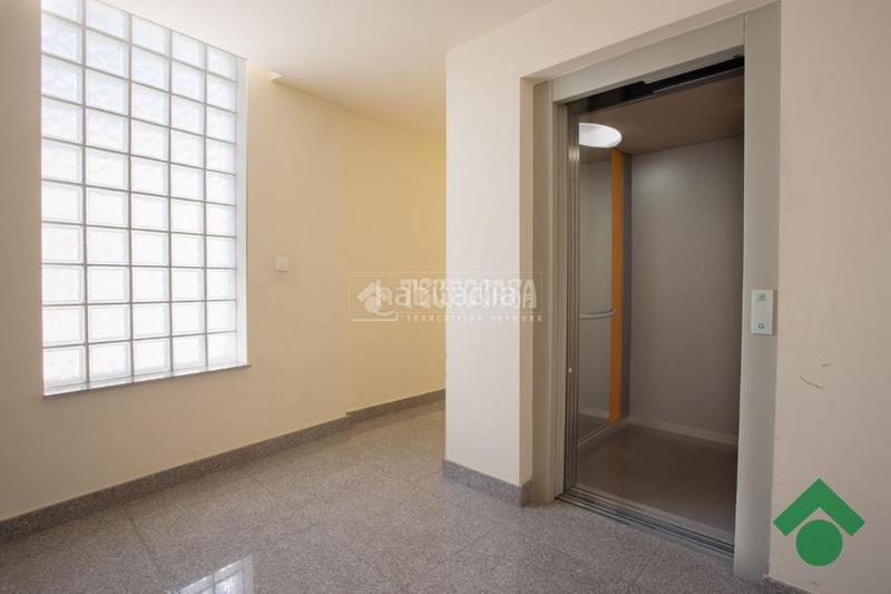 Foto 0fa9c9bc-c8ac-4755-afa3-ccc3370caee0. Piso  en venta en Atarfe Foto 0fa9c9bc-c8ac-4755-afa3-ccc3370caee0. Piso  en venta en Atarfe