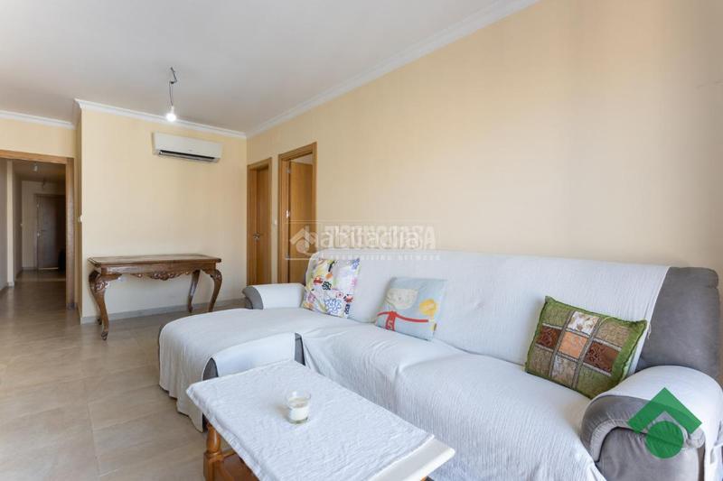 Foto 4440986b-661d-4dbb-a040-f79a9e450bde. Piso  en venta en Atarfe Foto 4440986b-661d-4dbb-a040-f79a9e450bde. Piso  en venta en Atarfe