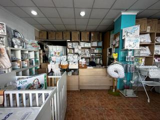 Business premise in Hispanidad - Vivar Téllez Business premise in Hispanidad - Vivar Téllez