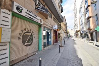Location Local commercial à Calle juan lirola 25. Local en alquiler en calle juan lirola Location Local commercial à Calle juan lirola 25. Local en alquiler en calle juan lirola