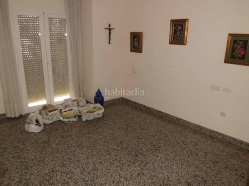 Foto 9f383e36-2ad8-486e-892d-0bbf5e3b53f4. Casa adossada amb aparcament a Ejido centro Ejido (El) Foto 9f383e36-2ad8-486e-892d-0bbf5e3b53f4. Casa adossada amb aparcament a Ejido centro Ejido (El)