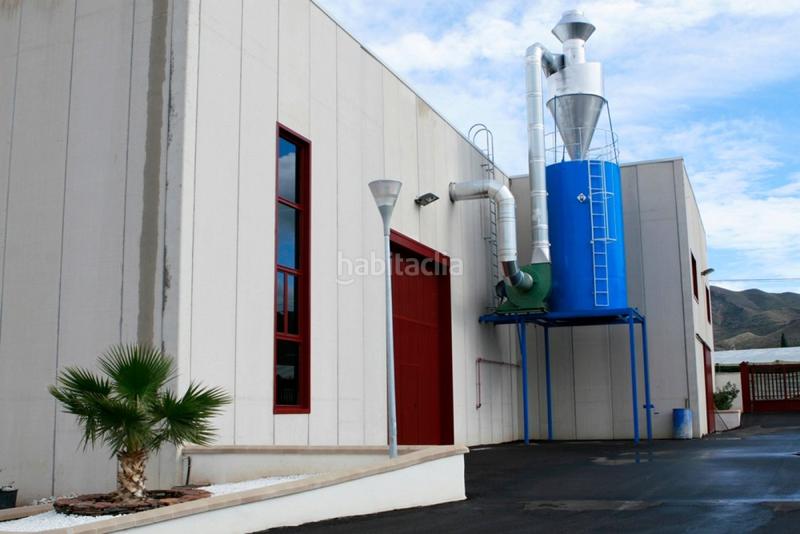 Foto 180ca86f-ad62-4818-be52-02e54410256c. Fabrikhalle in Berja Foto 180ca86f-ad62-4818-be52-02e54410256c. Fabrikhalle in Berja