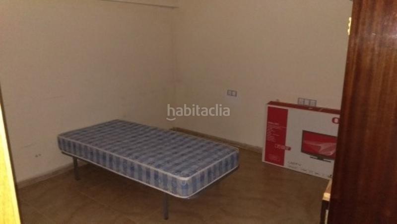 Foto 699e09f9-3b22-4ed8-963e-8b9032274d1e. Fabrikhalle in Berja Foto 699e09f9-3b22-4ed8-963e-8b9032274d1e. Fabrikhalle in Berja