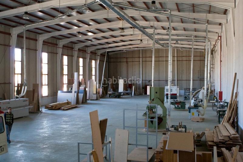 Foto 733a5a08-af7e-4560-bbd8-f0faa1820b27. Fabrikhalle in Berja Foto 733a5a08-af7e-4560-bbd8-f0faa1820b27. Fabrikhalle in Berja