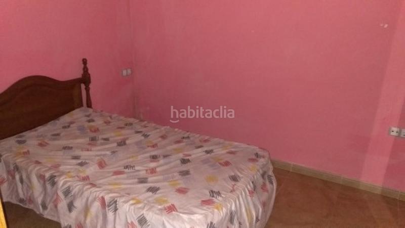 Foto bfb02c79-ce60-4de3-8996-bfeabab6ef79. Fabrikhalle in Berja Foto bfb02c79-ce60-4de3-8996-bfeabab6ef79. Fabrikhalle in Berja